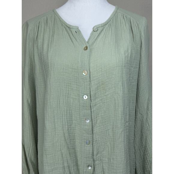 Entro Women's Blouse Sz M Button Up Long Sleeves Green Classic Casual - Picture 2 of 12
